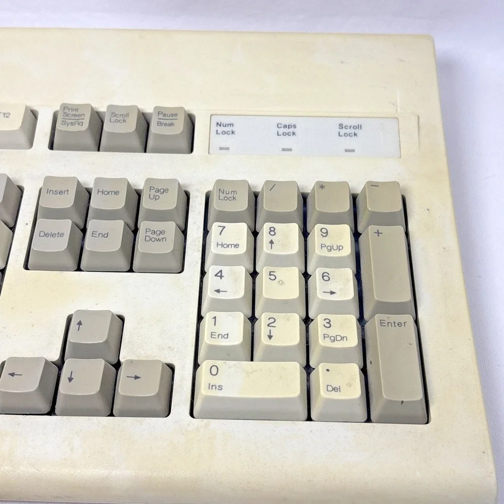 Vintage‎ Dell AT101W Keyboard Wired Mechanical GYUM90SK PS/2